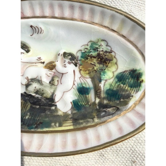 Capodimonte Italian trinket dish 5” ceramic cherub angels Italy country m.a.s. - Picture 4 of 10